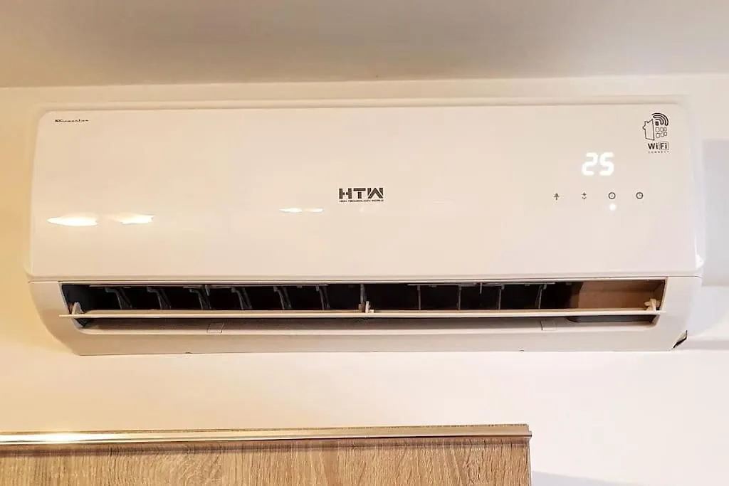 4F, Aire Acondic, 80M2, 2 Dormitorios, 4 Huespedes, Wifi Gratis La Linea de la Concepcion Spain