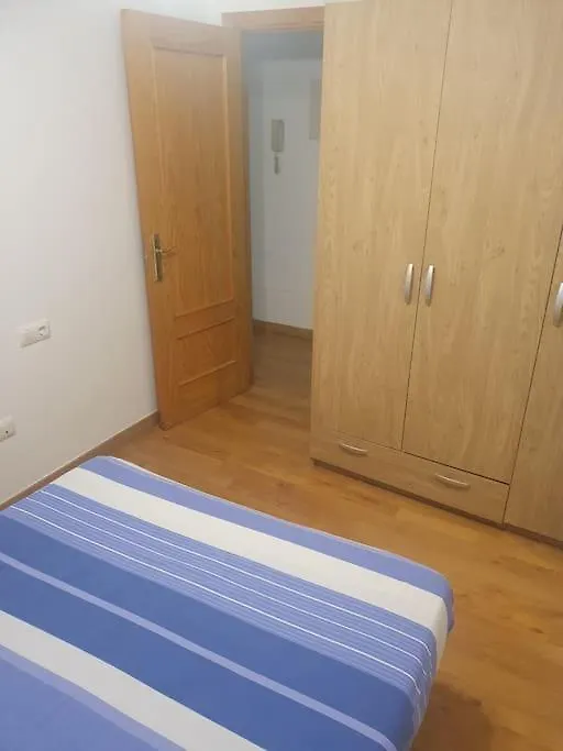 4F, Aire Acondic, 80M2, 2 Dormitorios, 4 Huespedes, Wifi Gratis La Linea de la Concepcion Apartment