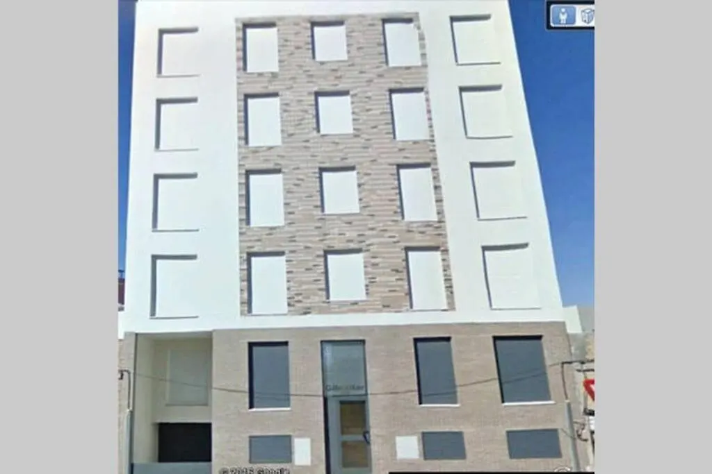 4F, Aire Acondic, 80M2, 2 Dormitorios, 4 Huespedes, Wifi Gratis La Linea de la Concepcion Spain