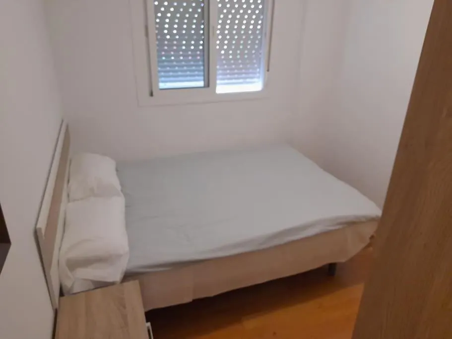 4F, Aire Acondic, 80M2, 2 Dormitorios, 4 Huespedes, Wifi Gratis La Linea de la Concepcion Apartment